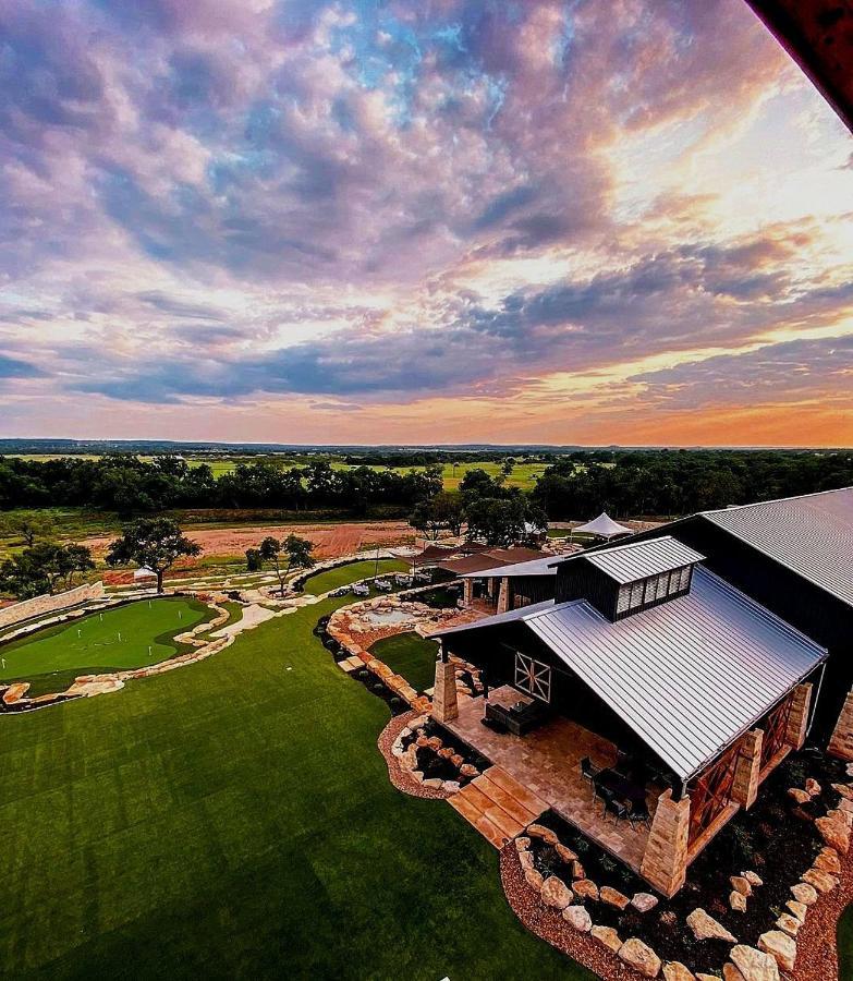 Resort At Fredericksburg Unit 4 Rocky Hill Exterior photo