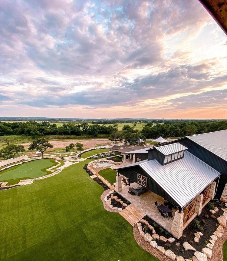 Resort At Fredericksburg Unit 4 Rocky Hill Exterior photo